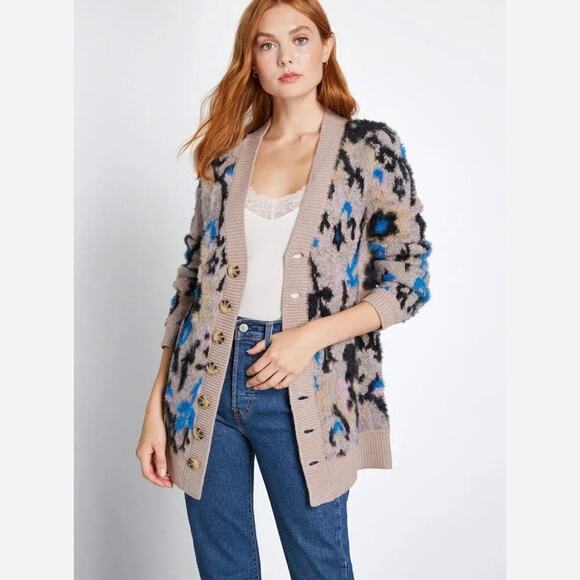 Modcloth A Fuzzy Feeling Oversized
Cardigan Sweater Size 1X - Picture 1 of 14